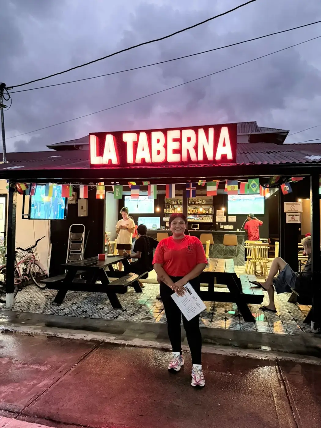 La Taberna Sports BarBocas del Toro