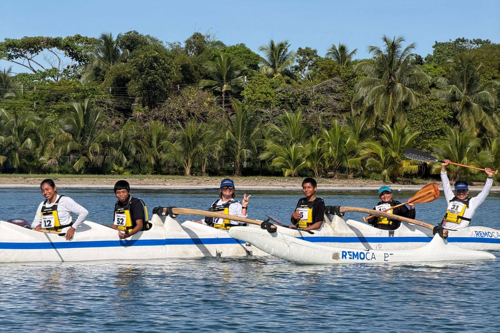 Club Remo Caribe – Canoa PolinesiaBocas del Toro